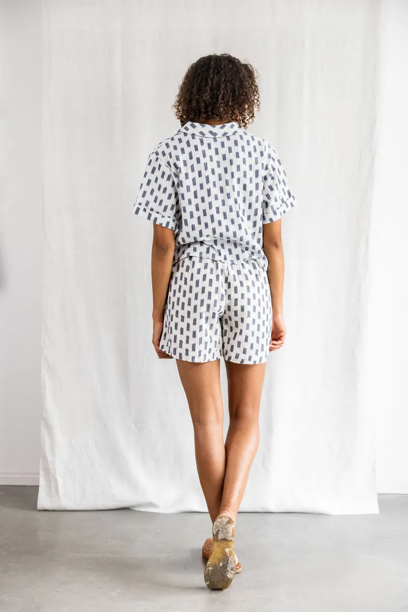 Jyoti - Fair Works Jyoti - Fair Works Damen vegan Shorts Sitaar Ikat Weiß, Weiß, – Produktbild 2 von 2