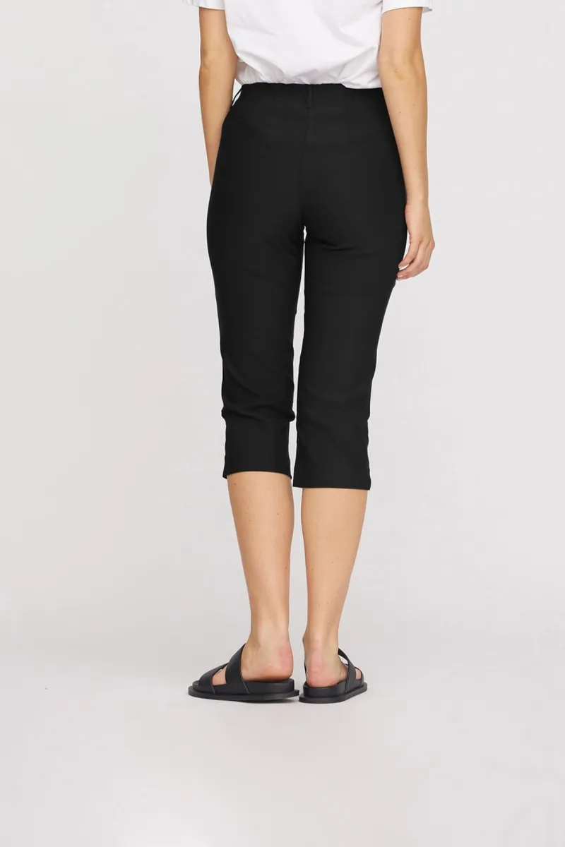 LAURIE LAURIE Damen vegan Hose Taylor Regular Capri Ml Schwarz, Schwarz, – Produktbild 2 von 2
