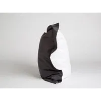 Yumeko Kissenbezug Anthracite/White "Yumeko" aus Baumwollsatin – Produktbild 1 von 1