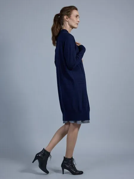 Susan's Fashion Susan's Fashion Strickjacke Marie aus Biomerinowolle, Dunkelblau, – Produktbild 2 von 6