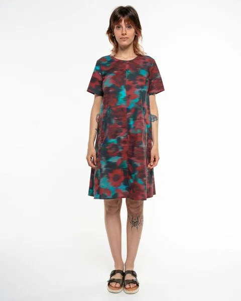 Alma & Lovis Alma & Lovis Florales Print-Kleid aus Organic Cotton | Popeline Print Kleid, Everglade (rot-blau), – Produktbild 2 von 4