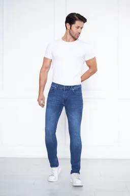 Bruno Barella Bruno Barella Denim Jeans aus Bio Baumwolle – Produktbild 1 von 1