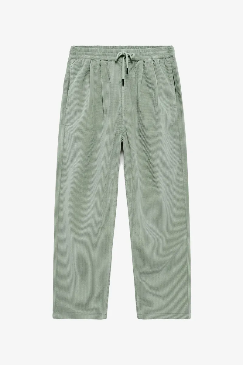 KnowledgeCotton Apparel KnowledgeCotton Apparel Damen vegan Hose Hazy Lockere Passform Cord Lily Pad Grün, Grün, – Produktbild 1 von 1