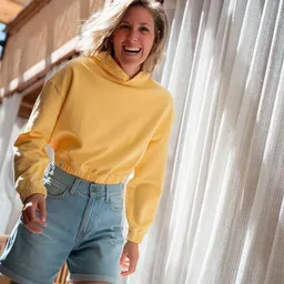 Vresh Clothing Vresh Clothing Valeria - Crop Hoodie aus Biobaumwolle – Produktbild 1 von 1