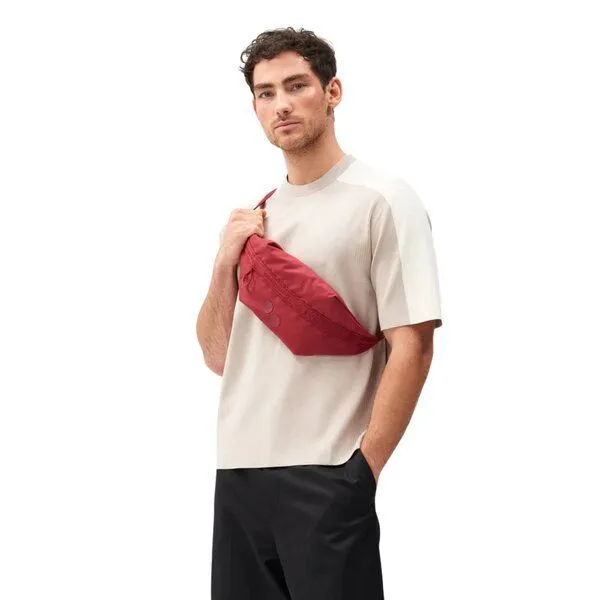 PINQPONQ PINQPONQ Bauchtasche - Brik Hipbag - aus recyceltem Polyester, Rot (sienna red), – Produktbild 3 von 3