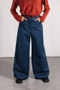 Jyoti - Fair Works Jyoti - Fair Works Damen vegan Hose Tarani Blue Denim – Produktbild 1 von 1
