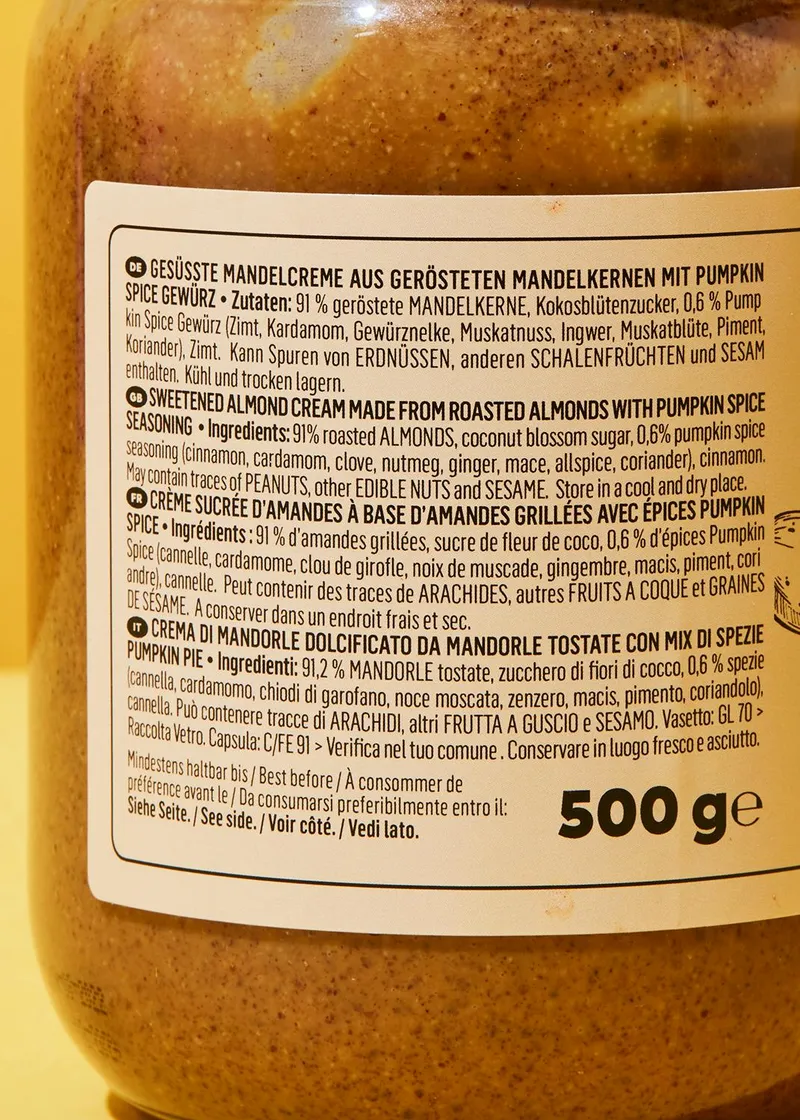 KoRo Mandelmus mit Pumpkin Spice 500 g – Produktbild 3 von 5