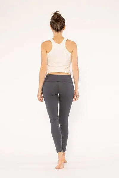 YOIQI YOIQI Yoga Leggings aus Bio-Baumwolle mit hohem Bund, Ebony (anthrazit), – Produktbild 3 von 4