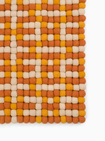myfelt myfelt Filzkugelteppich Porto rechteckig, 100% Schurwolle, Orange (lucia), – Produktbild 1 von 4