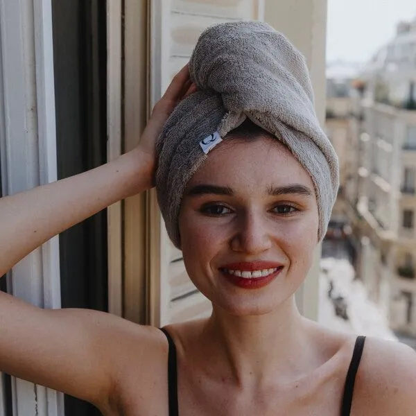 Qupro Qupro Turban-Handtuch vegane Seide - innen ultraglatt, Silver grey, – Produktbild 3 von 4