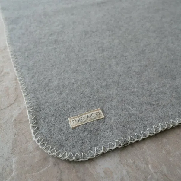 mio eco mio eco Yoga Mattenauflage Elbwolle, Grau, – Produktbild 1 von 4