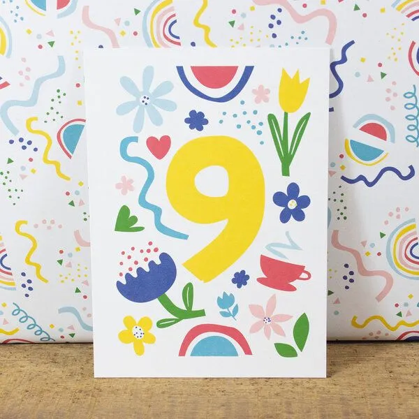 Bow & Hummingbird Bow & Hummingbird Postkarte Nine/Neun – Produktbild 1 von 2
