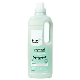 Bio-D Bio-D Fabric Conditioner Juniper & Seaweed - Weichspüler Wacholder ... – Produktbild 1 von 1