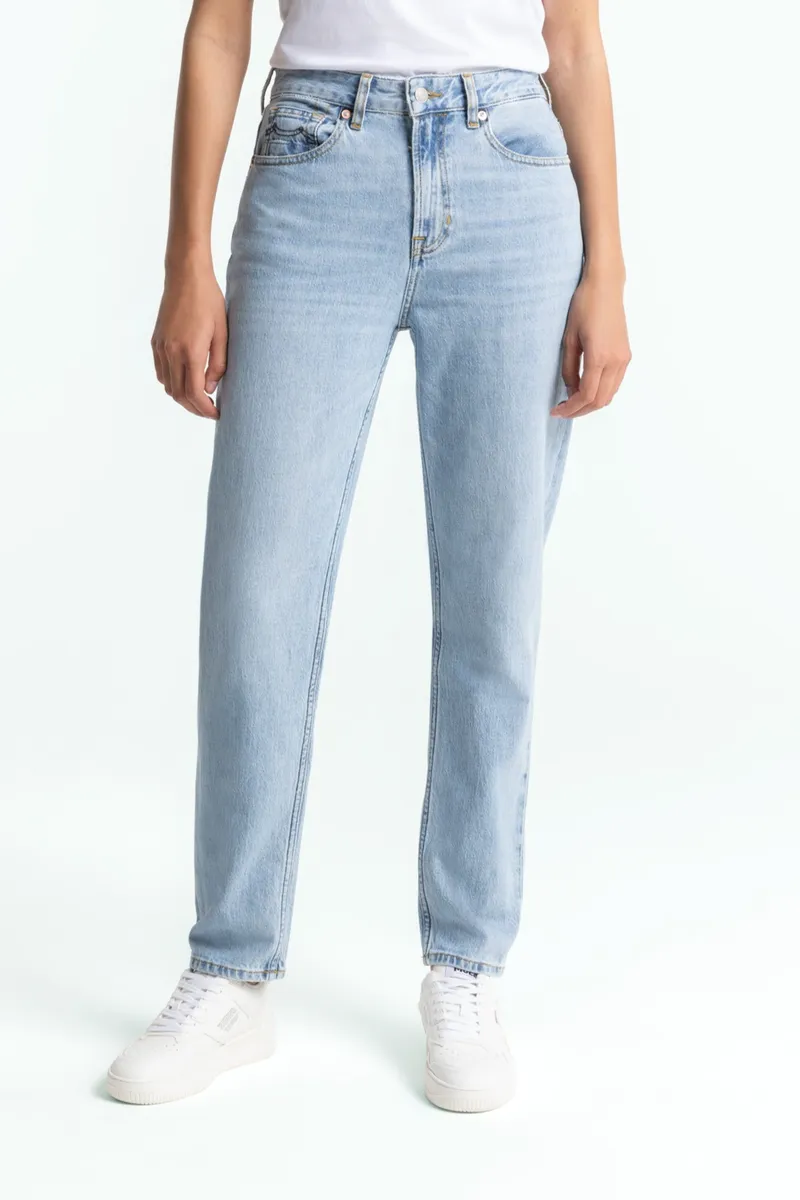 Kings Of Indigo Kings of Indigo Damen vegan Jeans Caroline Cropped Stretch Atria Super Light Washed Blue, Extra hellblau, – Produktbild 2 von 2