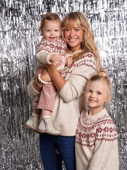 Envie De Fraise Damen Weihnachts-Pullover Jacquardstrick-Capsule ENVIE DE FRAISE – Produktbild 1 von 1