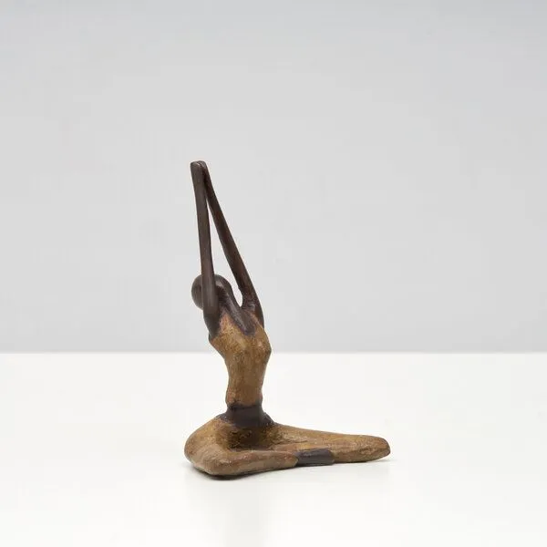 Moogoo Creative Africa Moogoo Creative Africa Bronze-Skulptur Yoga "Adeline" | by Hamidou | Unikate, Braun, – Produktbild 4 von 4