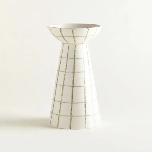 onomao onomao Handgemalte Vase 'Duarte' aus Steinzeug, Grün kariert, – Produktbild 1 von 6