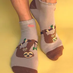 Fräulein Prusselise Fräulein Prusselise Faultier Sneaker Socke, story, beige, nature, bunt gemustert – Produktbild 1 von 1