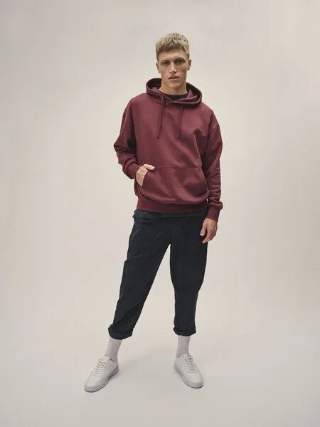 WOTE WOTE Oversized Hoodie Sweatshirt aus Bio-Baumwolle, Dunkelrot, – Produktbild 1 von 3