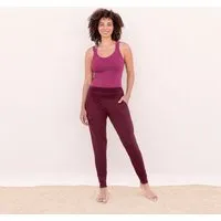 Jaya Jaya MARLENE TENCEL - Damen - Sportlich-feminines Top aus weichem, atmungsaktivem TENCEL Lyocell/Biobaumwoll-Mix mit integriertem Bustier für Yoga, Berry/pink, – Produktbild 1 von 1