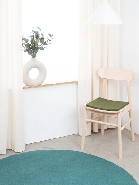 myfelt myfelt Flachfilz Sitzauflage (⌀ 36 cm, 36 x 36 cm), Dunkelgrün (jost), – Produktbild 3 von 4