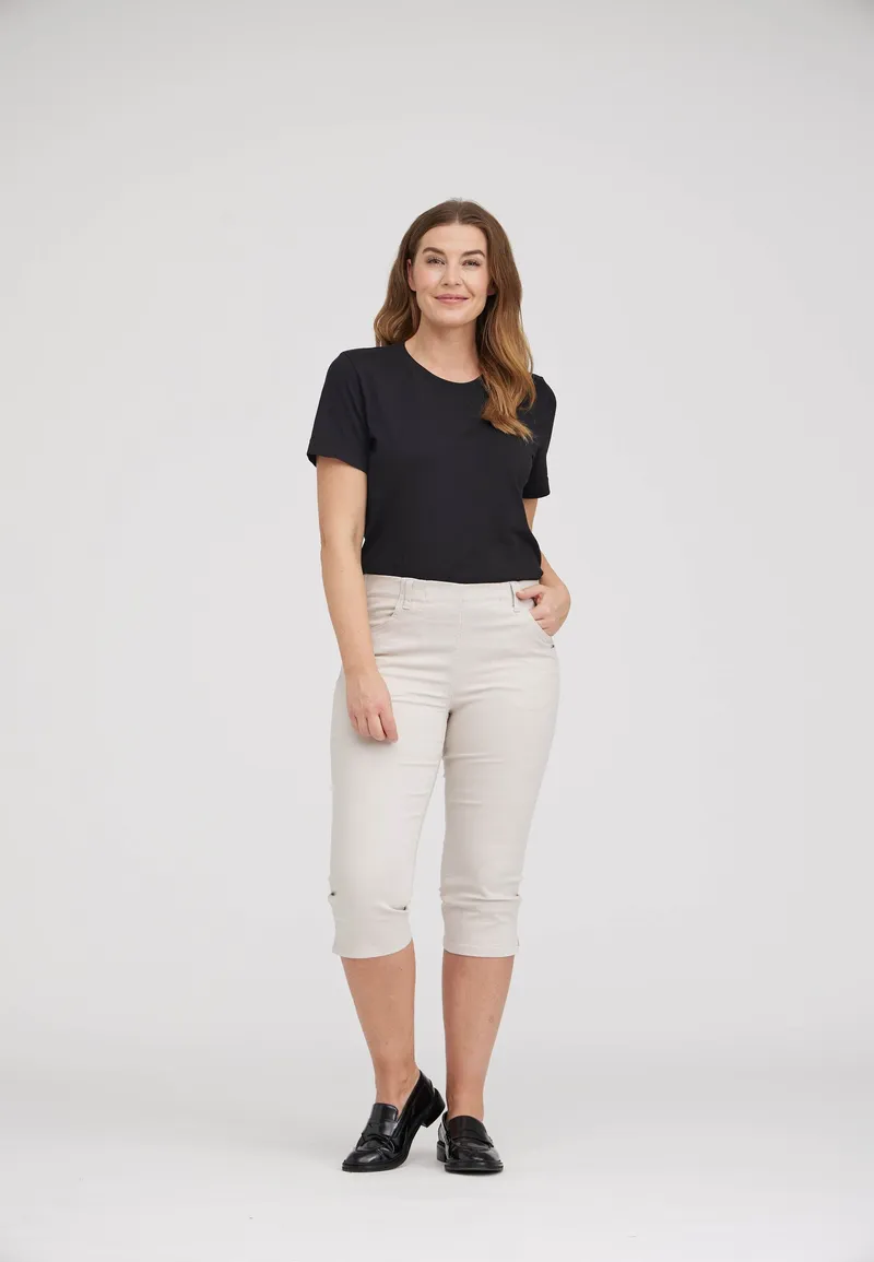 LAURIE LAURIE Damen vegan Hose Kelly Regular Capri Sl Grau Sand, Beige, – Produktbild 2 von 2