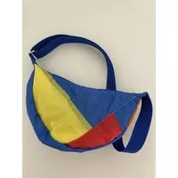 Skrabak Skrabak Upcycling-Bauchtasche aus Segeltuch (handgefertigte Unikate), Blau-gelb-rot-orange, – Produktbild 1 von 1