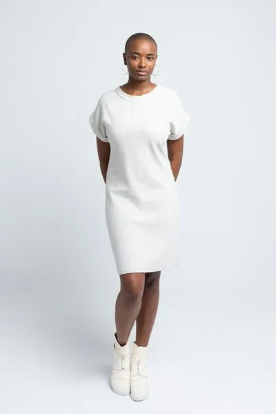 SHIPSHEIP SHIPSHEIP CAMILLE - Damen Kleid in Rippoptik aus Bio-Baumwolle, Pearl grey (grau), – Produktbild 1 von 2