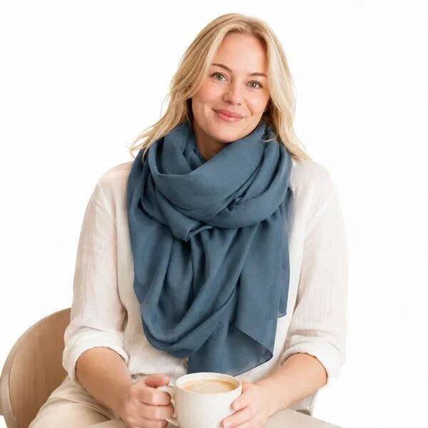 Good To Give Good To Give Leichter Sommer Schal – Umschlagtuch / Stola aus Kaschmir – Fair Trade – 200 × 100 cm, Grey, – Produktbild 1 von 4