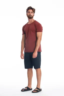 RAVENS VIEW IBIZA RAVENS VIEW IBIZA Herren vegan T-Shirt Rundhalsausschnitt Dunkel Granat – Produktbild 1 von 1