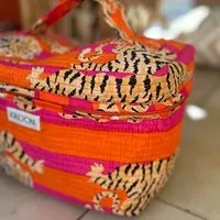 KIKOONI KIKOONI handgefertigte Kosmetiktasche "BIG BEAUTY", Poppy tiger, – Produktbild 1 von 2