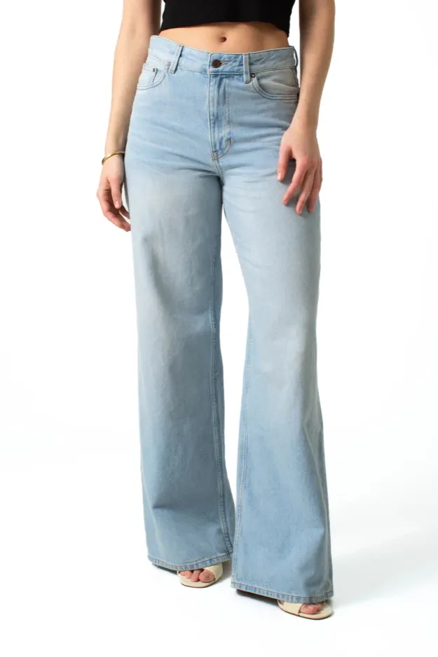 Kuyichi Kuyichi Damen vegan Jeans Harper Locker Schlaghose Hellblau, Hellblau, – Produktbild 2 von 2