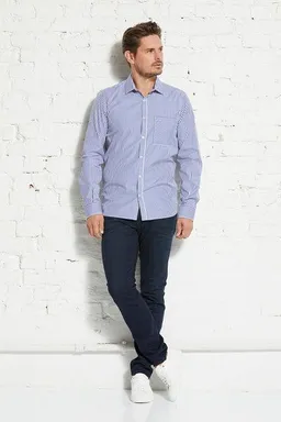 Wunderwerk Wunderwerk Herrenhemd aus Bio-Baumwolle "Metro shirt slim bold stripe" – Produktbild 1 von 1