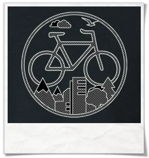 Picopoc Picopoc Fahrrad / Stadt & Natur, Berge & Bäume T-Shirt, Schwarz, – Produktbild 2 von 4