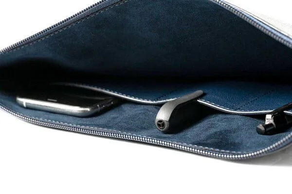GREVIRO GREVIRO Dokumentenmappe aus Kaktusleder (vegan) - passend auch für MacBook, iPad & Co., Navy blau (genarbt), – Produktbild 3 von 4