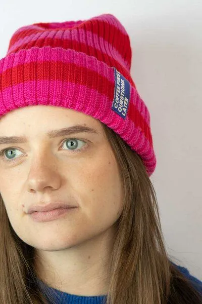 Strickmütze aus Merinowolle, abstehend Unisex Kiwistories, Pink blau, – Produktbild 2 von 4