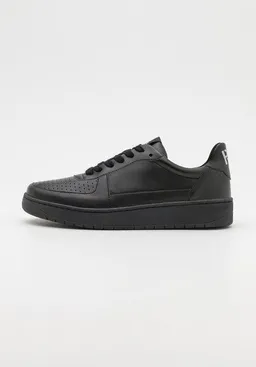 RICE RICE Sneaker Vegan Unisex - OPEN21 Triple Black – Produktbild 1 von 1