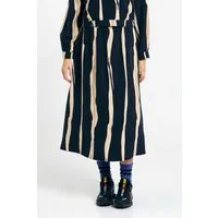 SUITE13LAB SUITE13LAB Damen vegan Rock Ferro Print Flysch – Produktbild 1 von 1
