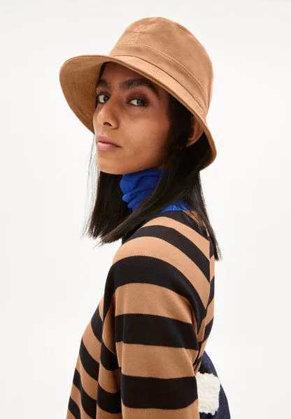 ARMEDANGELS ARMEDANGELS FJAARN CORDUROY Unisex Bucket Mütze Regular Fit aus Bio-Baumwoll Mix, Cedar wood, – Produktbild 3 von 4