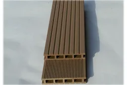 woodstore24 BPC Hohlkammerdiele WoodoIbiza, 25 x 145 mm, sandfarbend, 4,00 m lang – Produktbild 1 von 1
