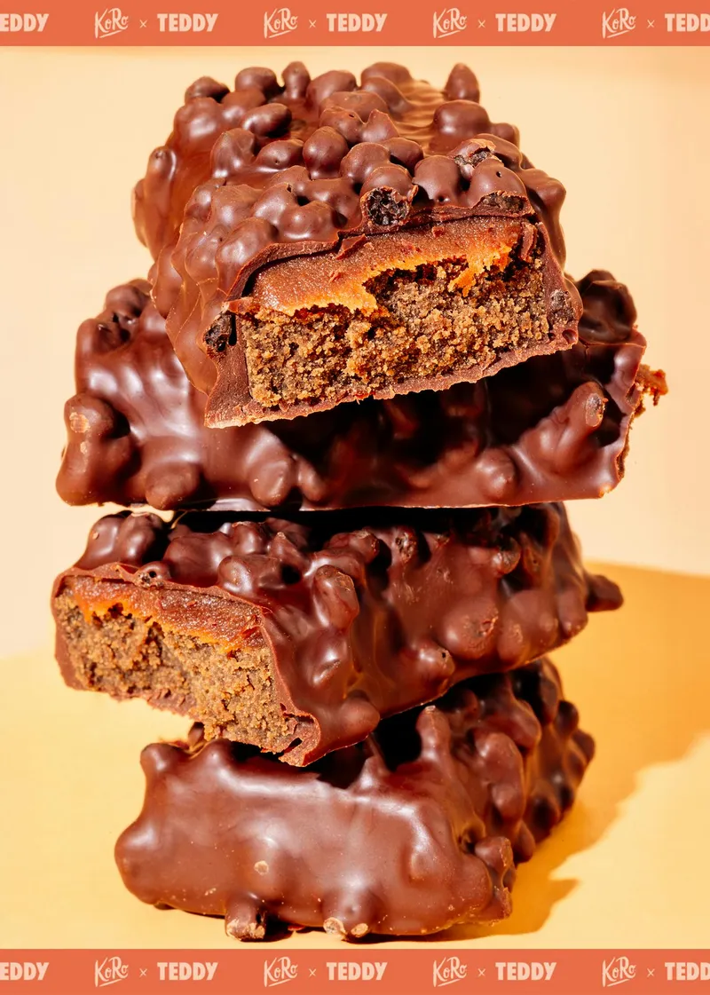 KoRo Limited Edition: Teddy Veganer Proteinriegel Schokolade Brownie 55 g – Produktbild 3 von 5