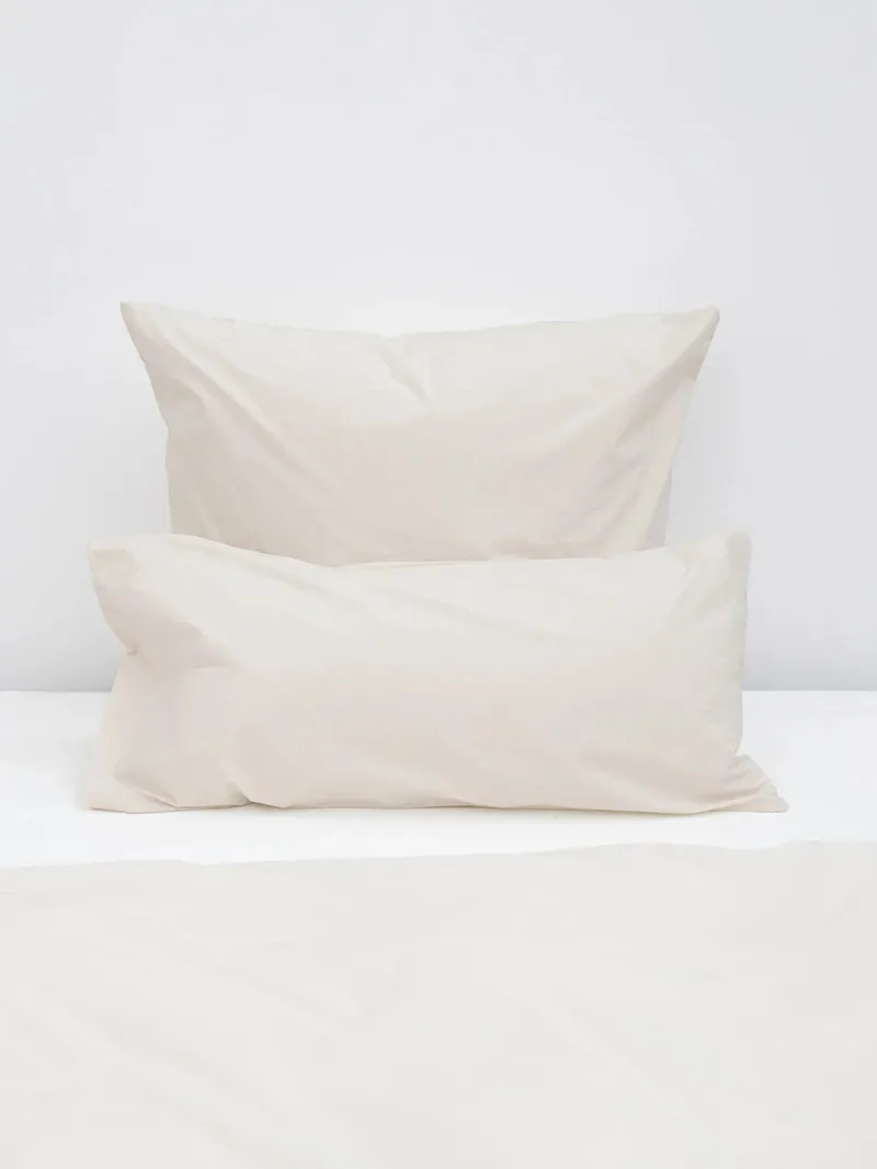 erlich textil erlich textil Fred Kopfkissenbezug aus weicher Bio-Baumwolle, made in Europe, Weiß, – Produktbild 1 von 6