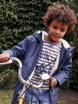 Vertbaudet Jungen Regenjacke mit Kapuze & Teddyfleece-Futter – Produktbild 1 von 1