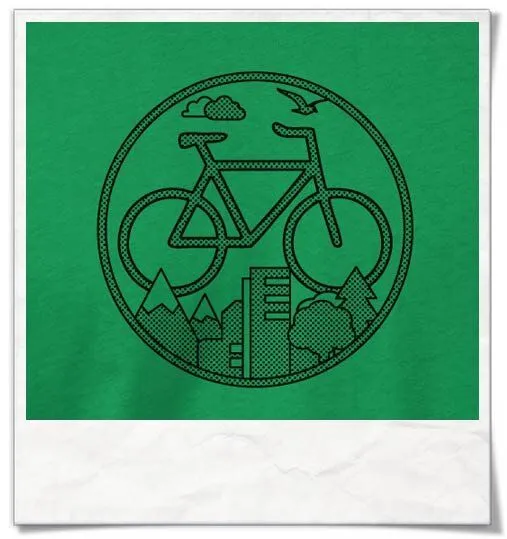 Picopoc Picopoc Fahrrad / Stadt & Natur, Berge & Bäume T-Shirt, Grün, – Produktbild 2 von 4