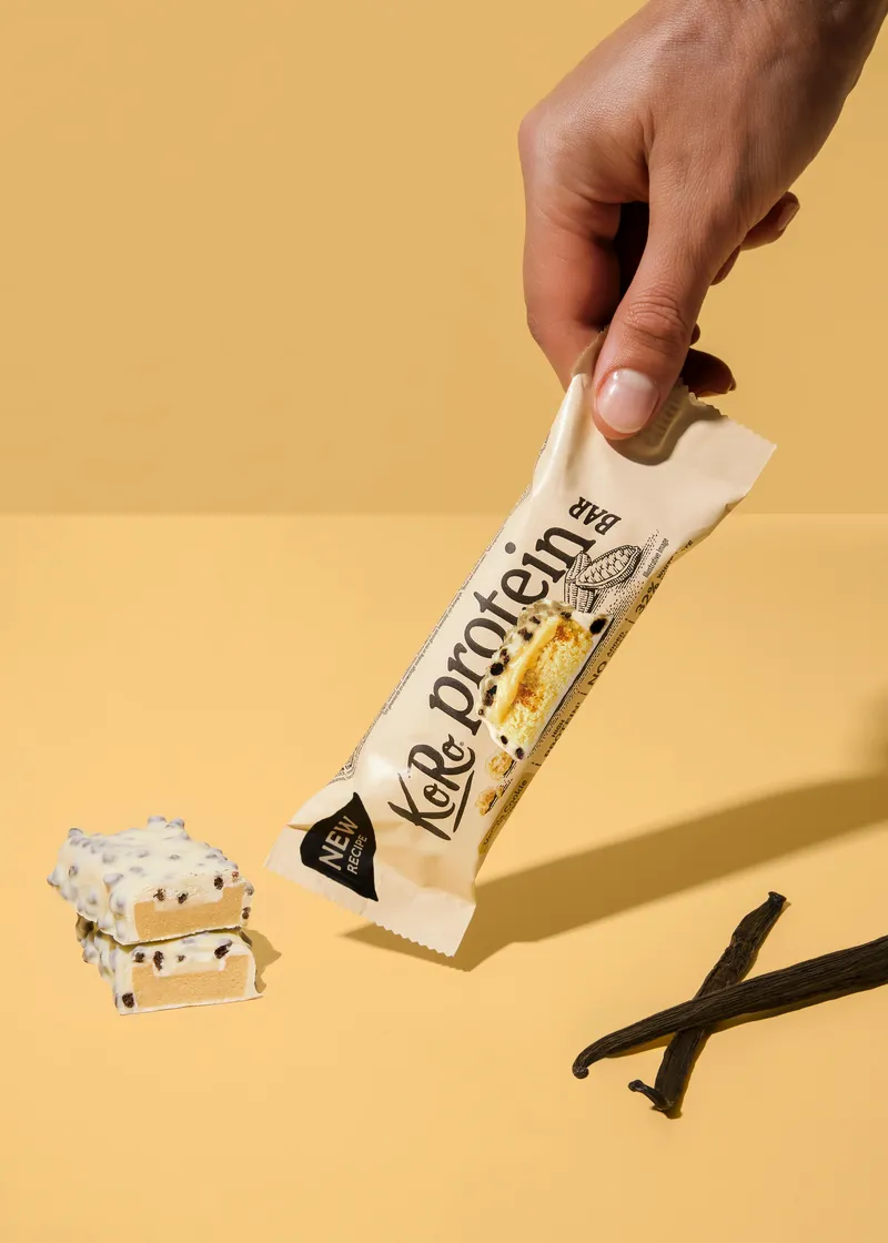 KoRo Crispy Protein Bar Vanilla Cookie Dough Style | 60 g – Produktbild 3 von 5