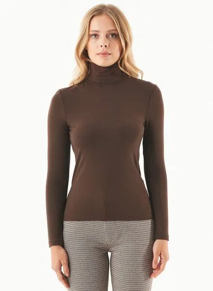 ORGANICATION ORGANICATION Langarmshirt aus LENZING ECOVERO mit Rollkragen, Chestnut(braun), – Produktbild 1 von 4