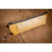 BY COPALA BY COPALA Federmappe Etui aus recycelten Blättern - Vegan, laminiert – Produktbild 1 von 1