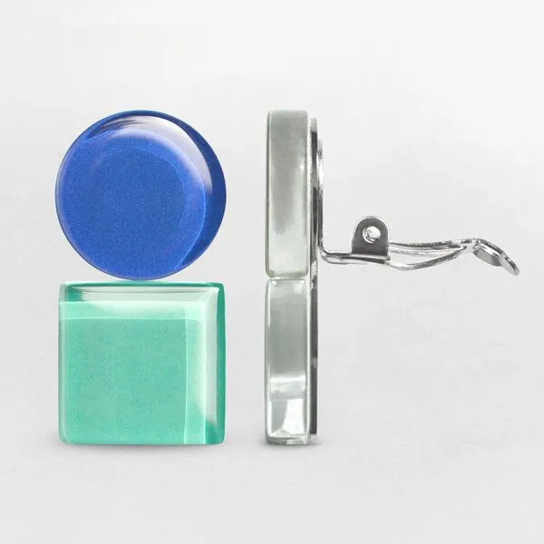 ALEXASCHA ALEXASCHA Geometrische Clip Ohrringe aus Glas | Bauhaus Design | 16 Farbkombinationen, Blau & mint, – Produktbild 4 von 4