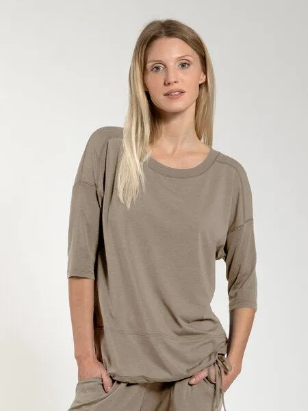 Magadi Magadi Yoga Shirt SARA aus Naturmaterial, Natur (dust), – Produktbild 1 von 4