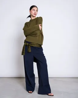 JAN N JUNE JAN 'N JUNE Damen vegan Pullover Yagmur Woody Olive – Produktbild 1 von 1